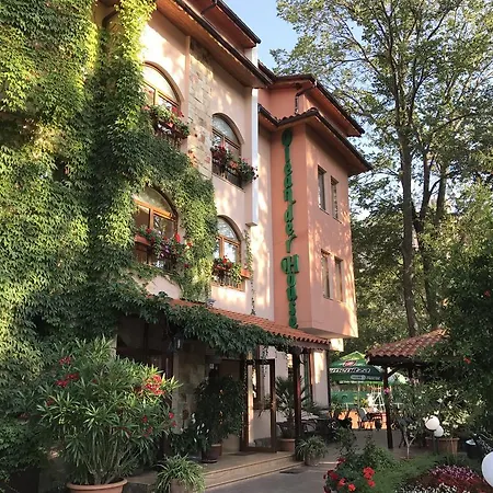 Oleander House And Tennis Club Napospart