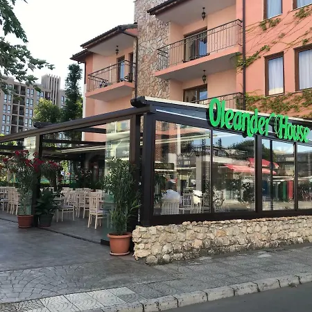 Szálloda Oleander House And Tennis Club