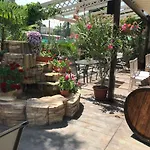 Hotell Oleander House And Tennis Club 3*