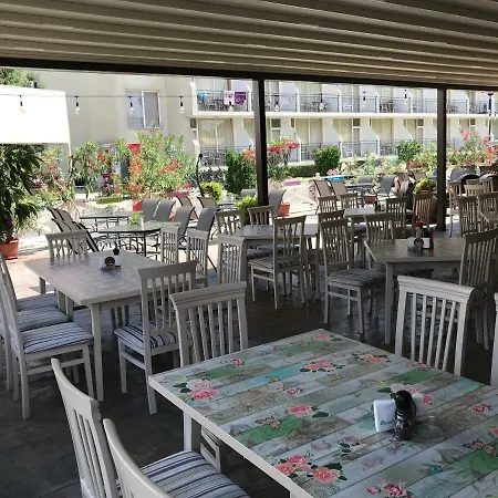 Oleander House And Tennis Club 3* Sunny Beach