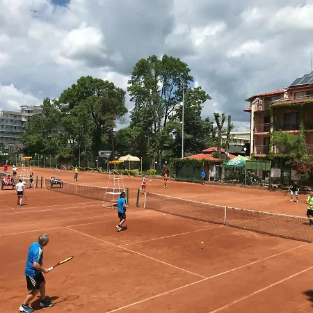 Oleander House And Tennis Club 3*