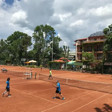 Otel Oleander House And Tennis Club 3*