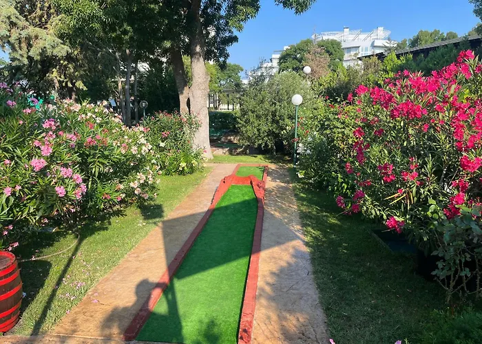 олеандър хаус и тенис клуб