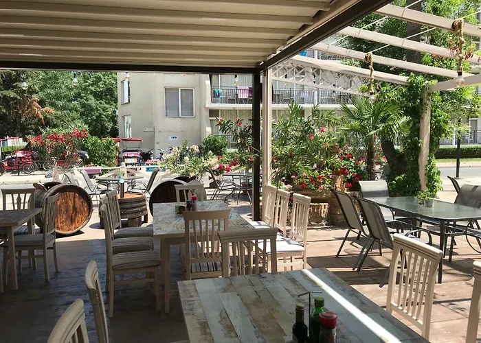 Oleander House And Tennis Club 3* Sluneční pobřeží