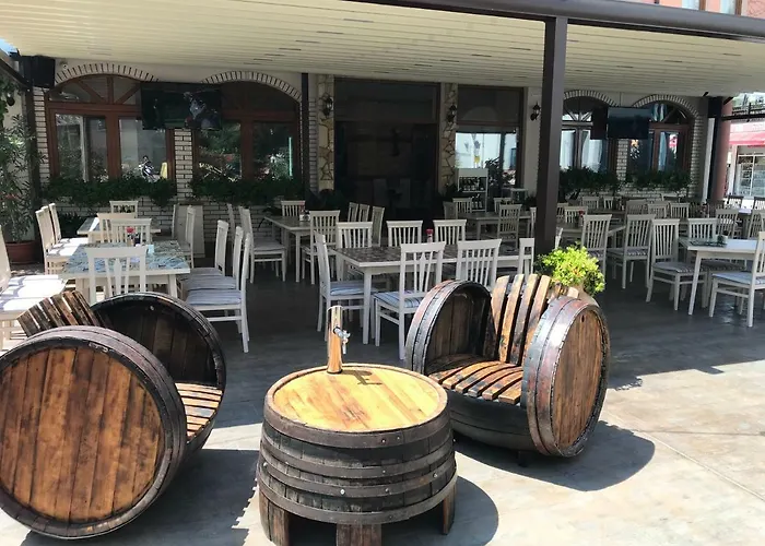 Hotel Oleander House And Tennis Club 3*