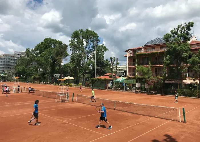 Hotel Oleander House And Tennis Club 3*