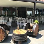 호텔 Oleander House And Tennis Club 3*