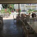 Oleander House And Tennis Club 호텔 3*