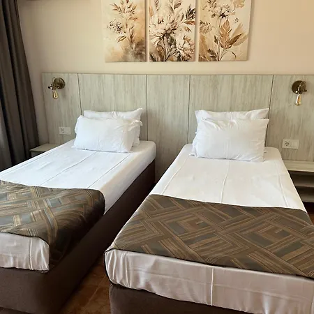 Oleander House And Tennis Club Sunny Beach